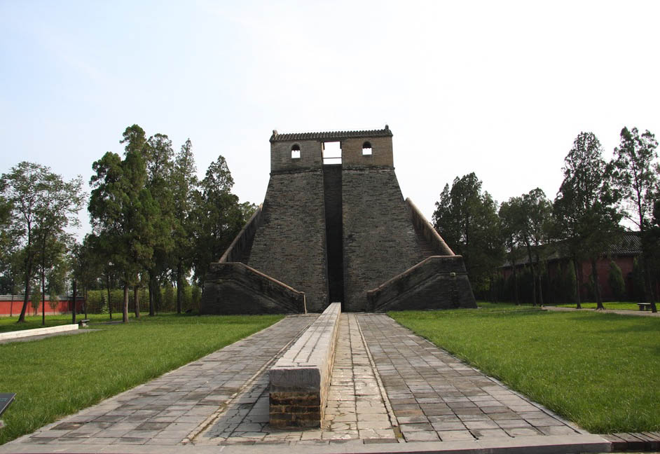 The Yuan Dynasty Observatory. Photograph © Xu Fen