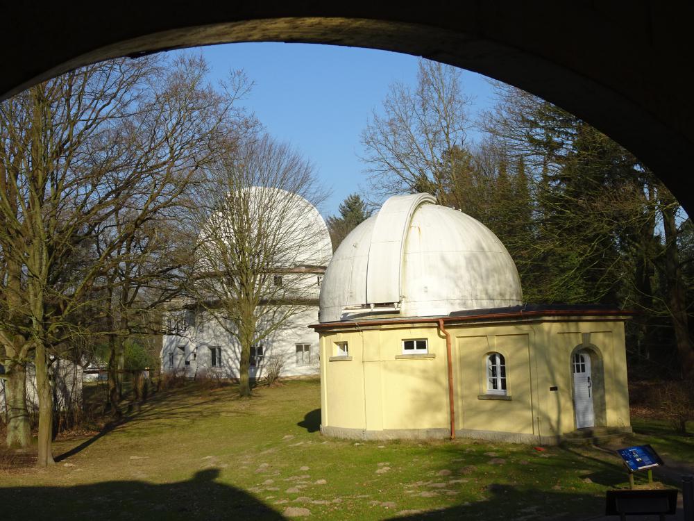 Equatorial Building of Hamburg Observatory (1912) 