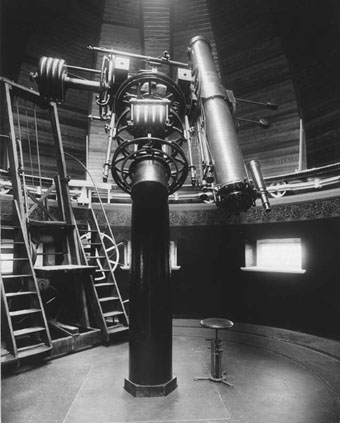 Tower and 26-cm-Equatoreal refractor (3m focal len