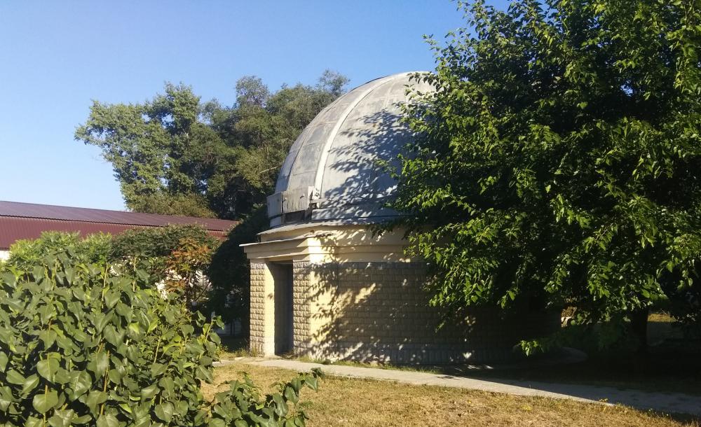 Dome in Kharkiv Observatory (Wikipedia 4, Oleksiy.