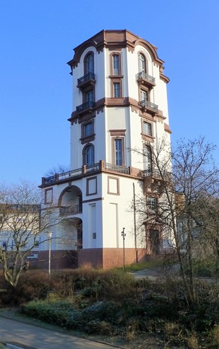 The old Mannheim Observatory in its new splendor a