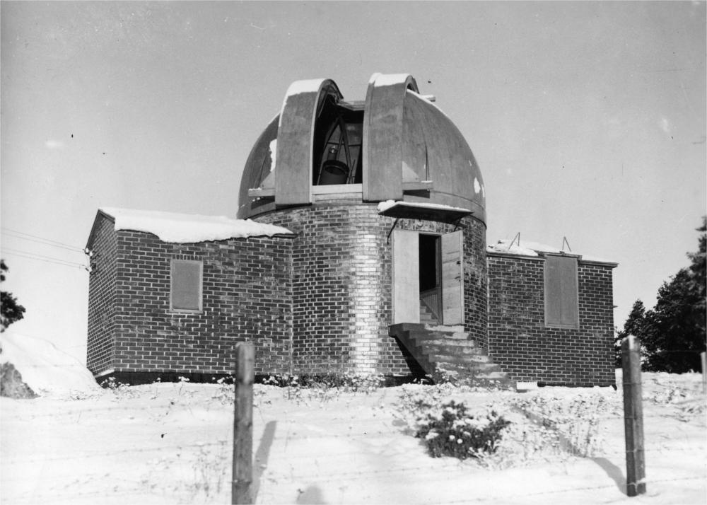Dome for the 50-cm-Väisälä Schmidt Telescope (1