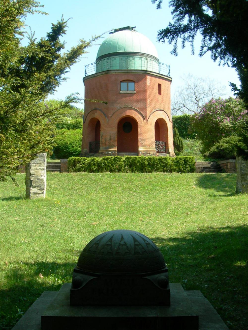 Historic Western Dome (1908/12), Ondřej
