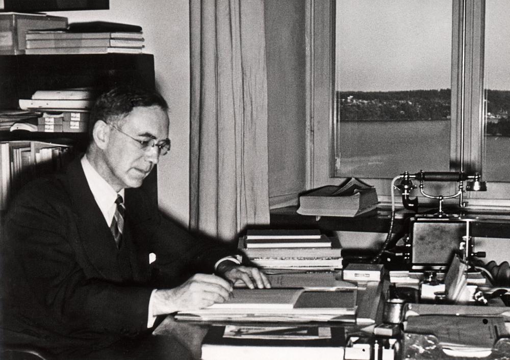 Bertil Lindblad (1895--1965), director of Stockhol