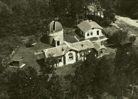 Sofia University Observatory in 1934 (oldastro.phy