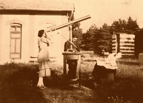 Merz telescope, used for teaching in 1921 in Sofia