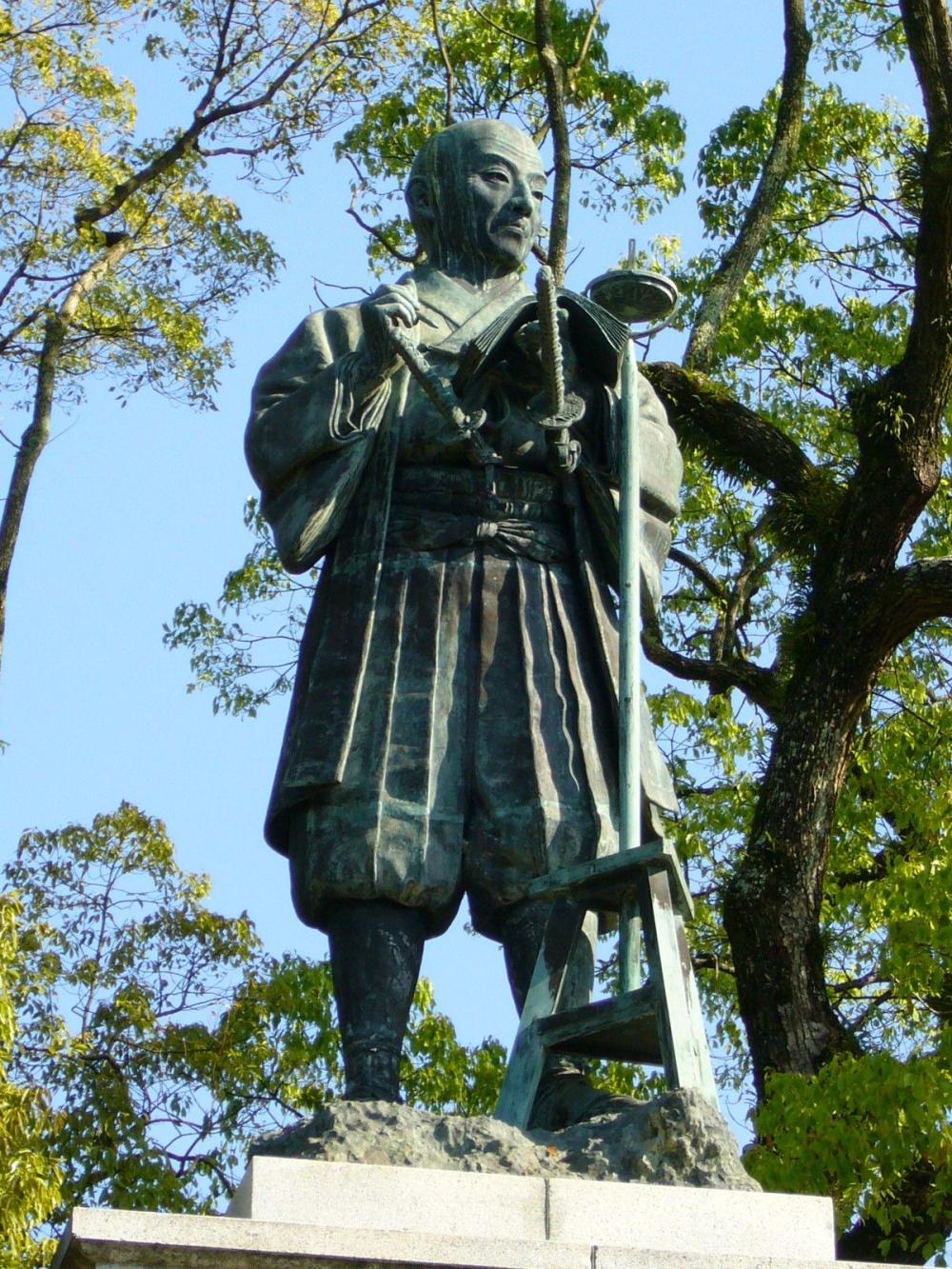 Monument for the cartographer Tadataka INŌ (1745-