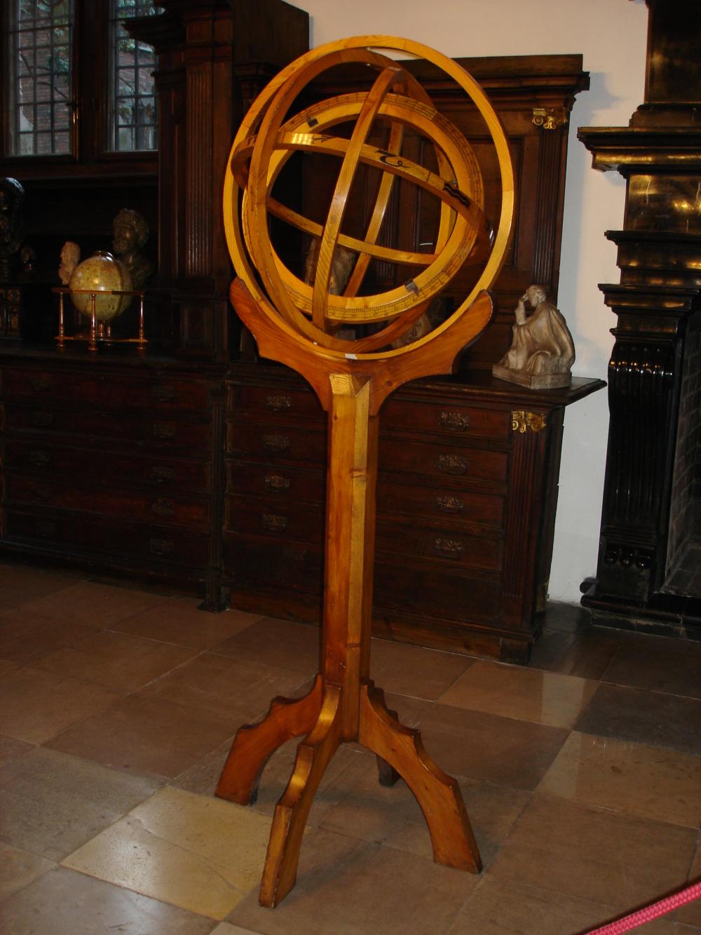 Armillary Sphere of Copernicus, (Photo: Gudrun Wol